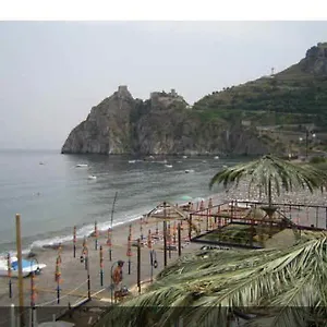 La Grotta Affittacamere
